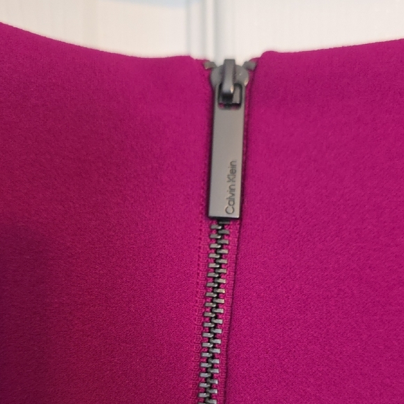 Calvin Klein Ruffle Midi Dress - Picture 4 of 4